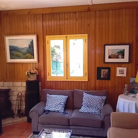 Linda Casa Em Meio A Natureza Localizada Em Seixas Casa vacanze *